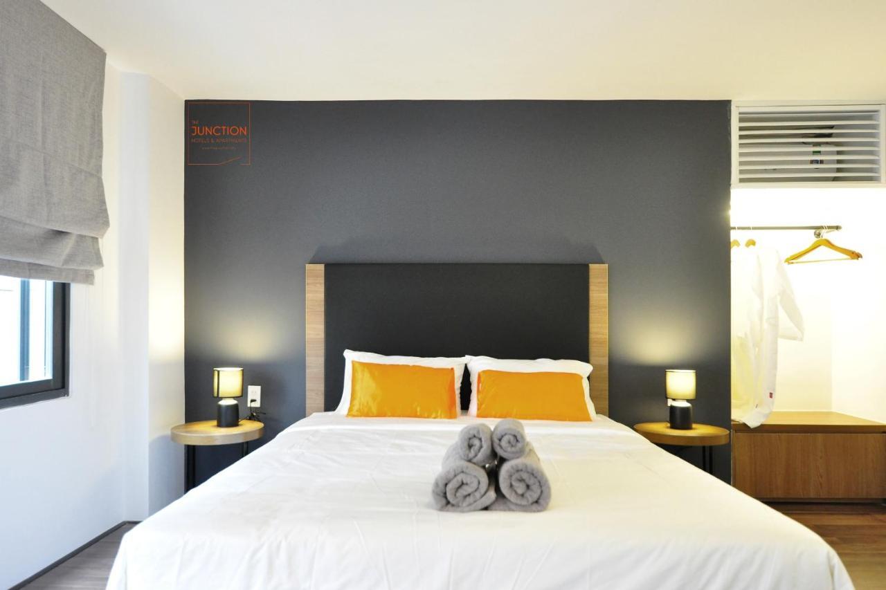 The Junction Hotel Hai Ba Trung Хошимин Экстерьер фото